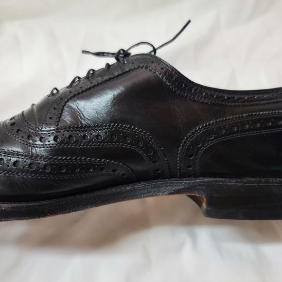 Allen Edmonds McAllister Mens 10B Black Wingtip Oxford Dress Shoes USA 6215 main image 5